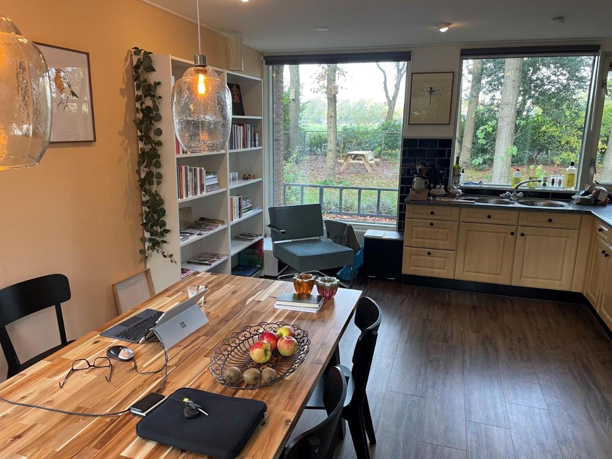 Veel Eigen En Omheinde Grond In Luxe Huisje! Casa de Férias Wateren