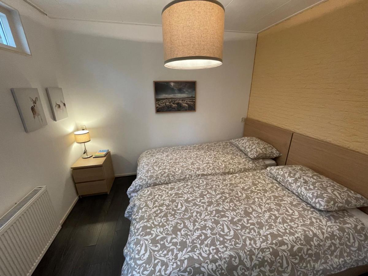 Casa de Férias Veel Eigen En Omheinde Grond In Luxe Huisje! Wateren
